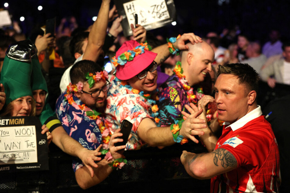 Gerwyn Price (39) hätte kein Problem mit einer Darts-WM in Saudi-Arabien. Der "Iceman" gilt aber auch nicht unbedingt als Fan-Liebling und musste im "Ally Pally" schon häufig Buhrufe ertragen.