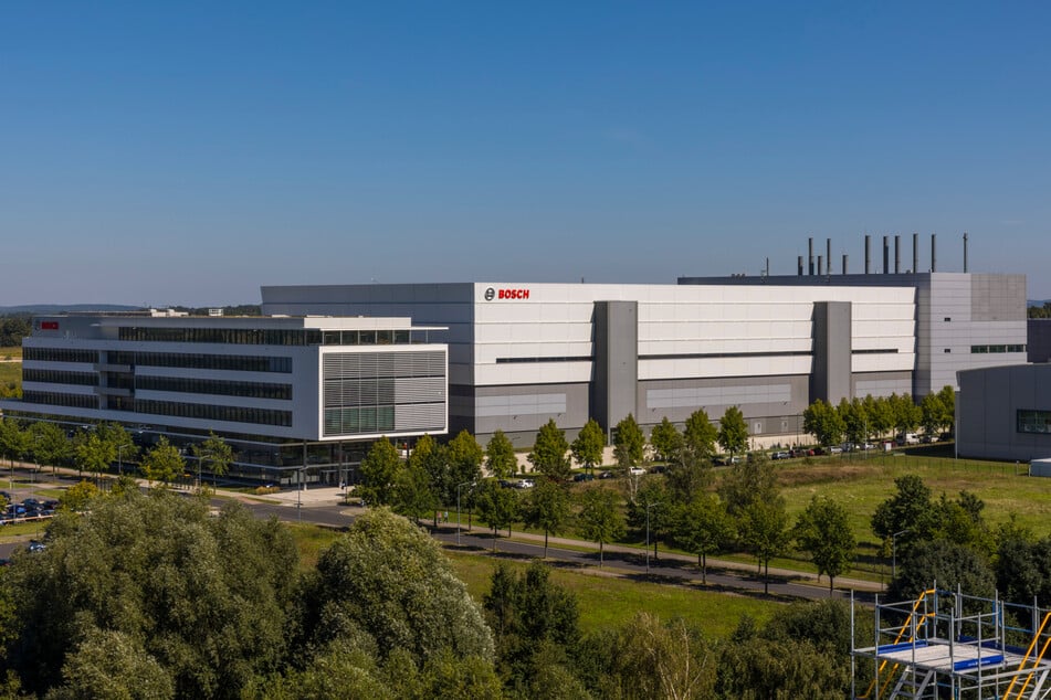 Im Juni 2021 eröffnete Bosch sein neues Halbleiterwerk zur Fertigung von Chips in Dresden.