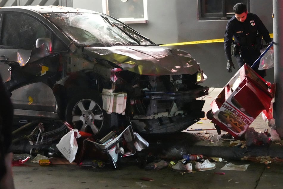 Auto fährt in Hollywood in Menschenmenge: Dutzende Verletzte - darunter auch Minderjährige