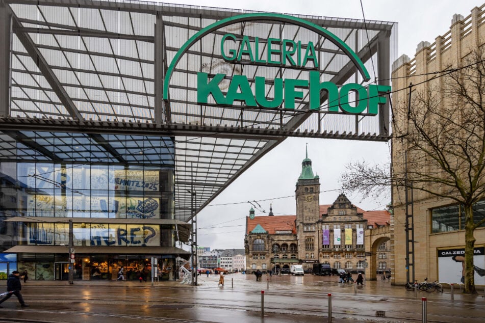 Macht der Stadtrat heute den Weg für den Umzug der städtischen Ämter in die alte Galeria Kaufhof frei?