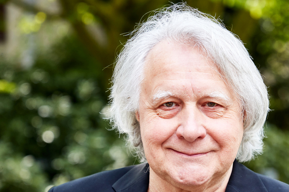Peter Urban (73) kommentiert den Eurovision Song Contest bereits seit 1997. Dieses Jahr hat er mehrere Favoriten.