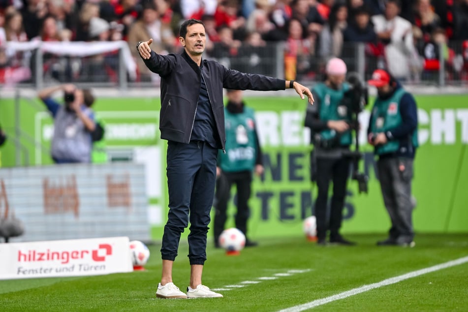 Dino Toppmöller (44) fand auch lobende Worte.