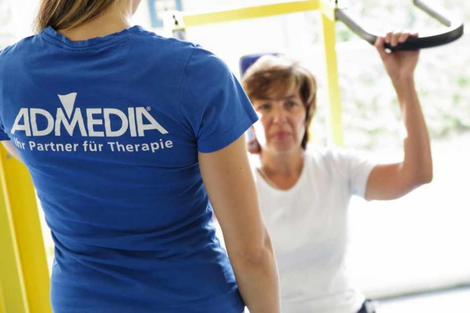 Ergotherapeuten (m/w/d) bei ADMEDIA helfen Menschen dabei, ihren Alltag aktiver zu gestalten.