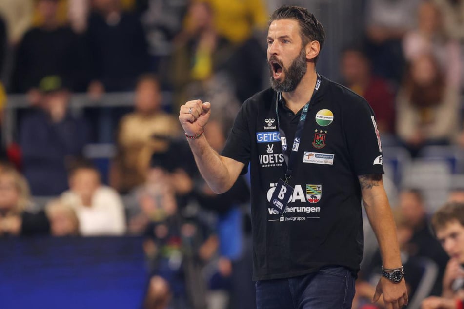SCM-Coach Bennet Wiegert (44) kann an diesem Abend zufrieden mit seiner Mannschaft sein.