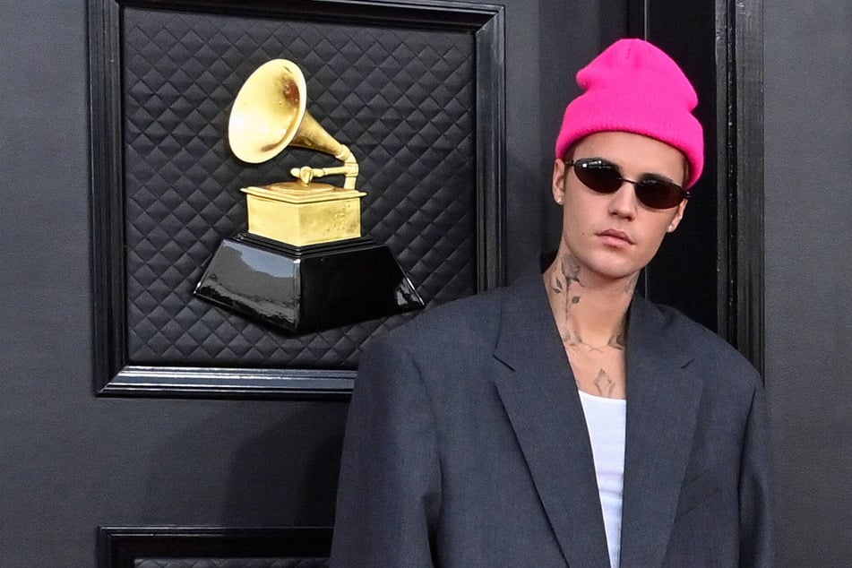 Justin Bieber shares cryptic messages after skipping Met Gala