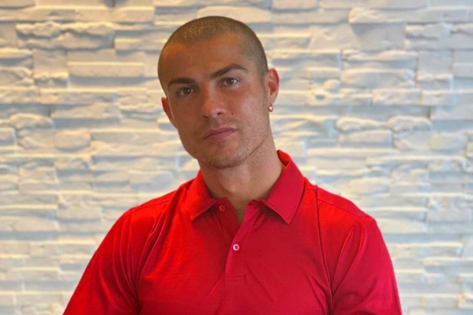 Viel mehr von seinen Haaren hätte Cristiano Ronaldo (35) kaum abschneiden können.