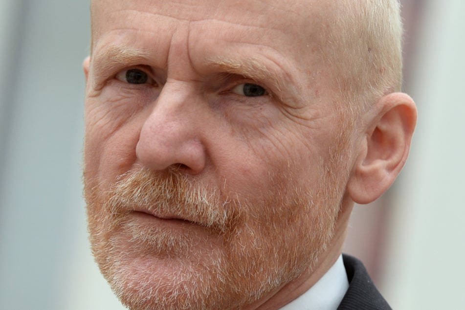Wenn schon Sonntagsöffnungen, dann nur zur unmittelbaren Fest-Unterstützung, fordert Gewerkschafter Jörg Lauenroth-Mago (64).
