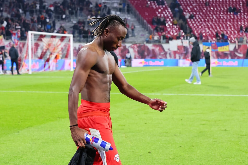 Yan Diomande (19) versucht sich aktuell wieder zurückzukämpfen und hofft auf einen Einsatz gegen Werder Bremen.