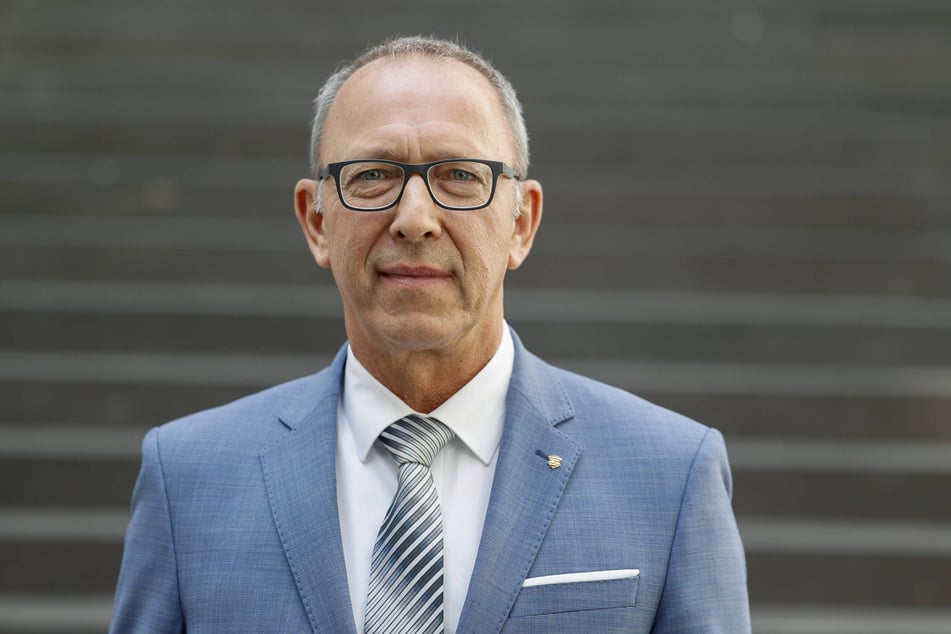 Die AfD um Jörg Urban (60) will die Feuerwehr stärken und pflegende Angehörige entlasten.