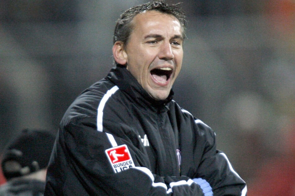In Dresden und Leipzig ist er bestens bekannt. Begonnen hat Pacult seine Trainerkarriere bei TSV 1860 München.