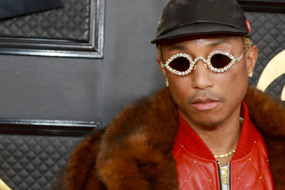 Pharrell Williams moves up in the fashion world with big Louis Vuitton announcement!