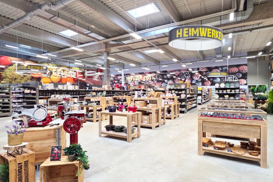 Stöbert durch das riesige Sortiment und findet die besten Angebote für Eure Mitarbeitenden und Kunden.