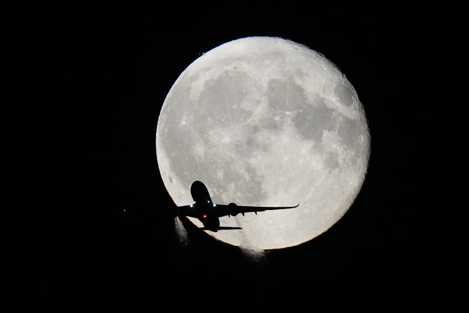 Am kommenden Mittwoch erwartet uns zusätzlich zum anstehenden Vollmond ein sogenannter Supermond. (Symbolfoto)