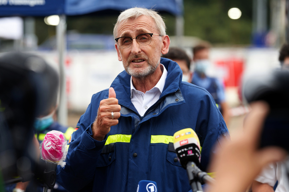 Armin Schuster (60, CDU) leitet das Bundesamt für Bevölkerungsschutz und Katastrophenhilfe.