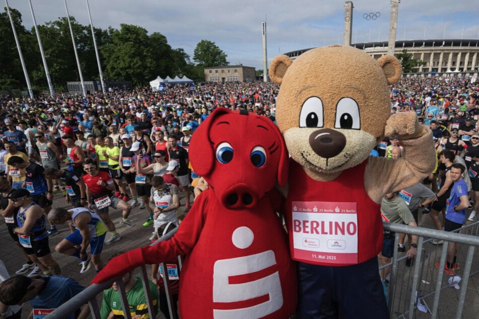 Am Sonntag liefen 14.500 Menschen durch den Grunewald und kamen im Olympiastadion in Berlin am Ziel beim "S 25 Berlin" an.