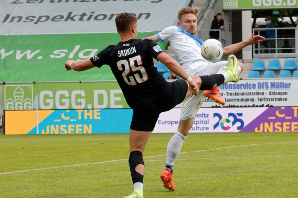 Sein letztes Spiel als Fußball-Profi bestritt er im Heimstadion am 17. Mai 2025 zum Abschluss der vergangenen Saison 2024/25 beim 1:1 gegen Viktoria Berlin.