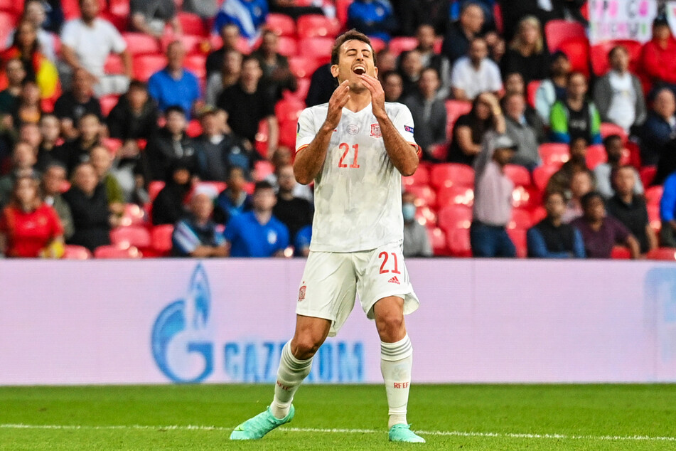 Mikel Oyarzabal entwickelte sich beinahe zur tragischen Figur. Der sonst so treffsichere spanische Stürmer vergab mehrere Chancen und sorgte mit unglücklichen Aktionen dafür, dass einige sehr gute Ansätze verpufften. Er wurde folgerichtig ausgewechselt.