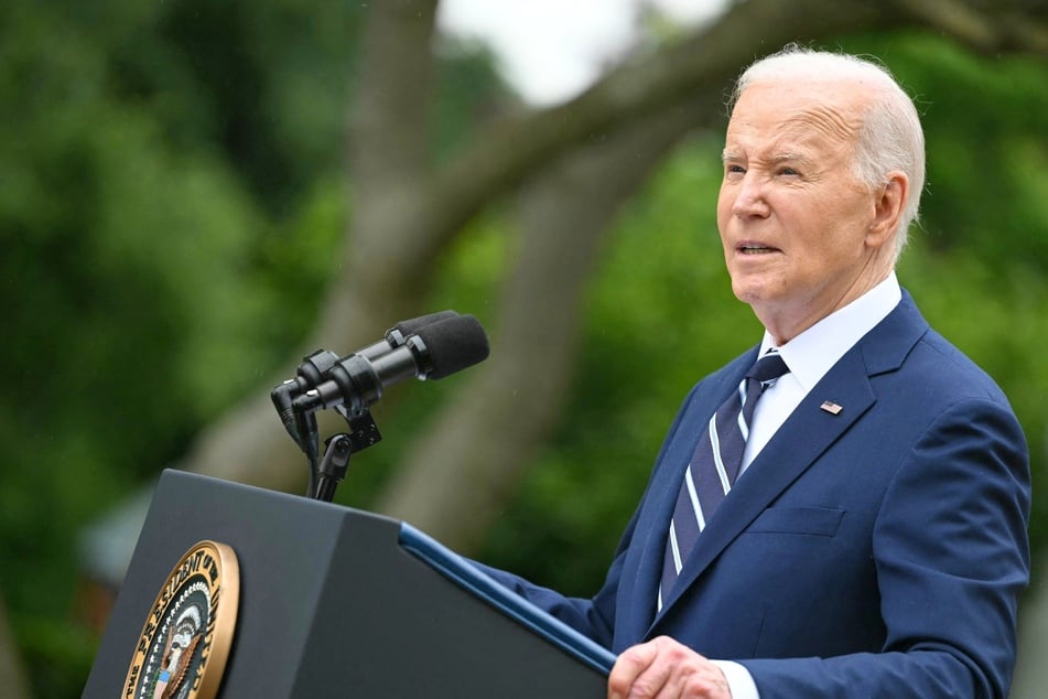 Biden ramps up chip war with China by announcing trade restrictions on advanced tech