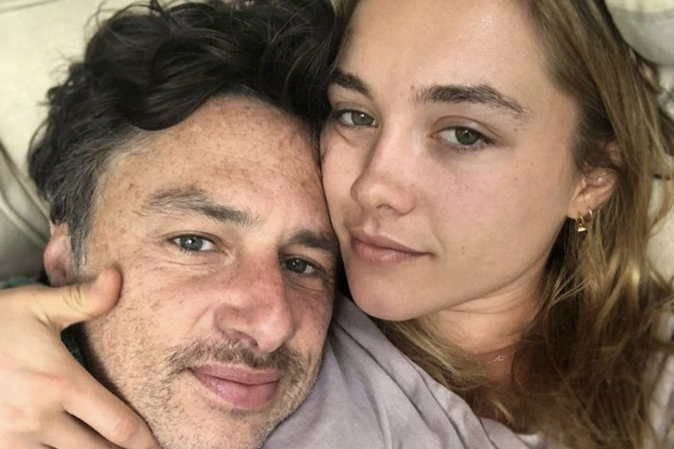 Black Widow star Florence Pugh has shockingly revealed that is no longer dating Zach Braff.