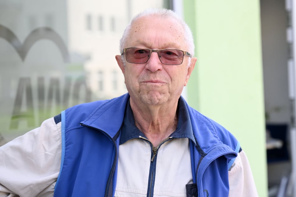 Günter Preuß (80).