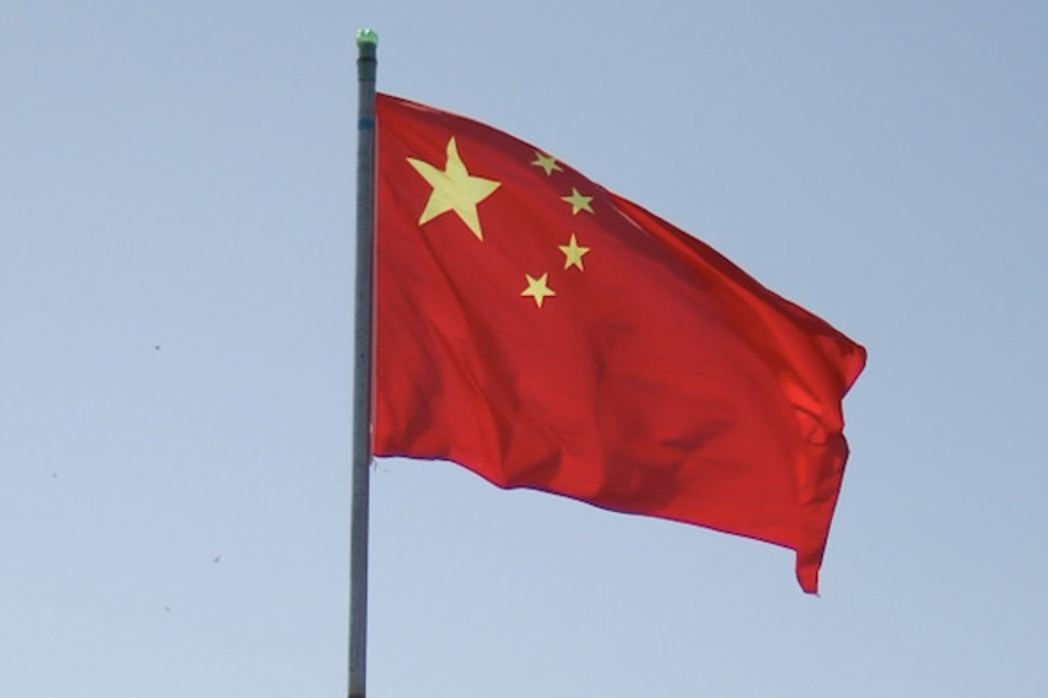 A former US Army sergeant was arrested on Friday for attempting to provide classified information to China, the Justice Department said.