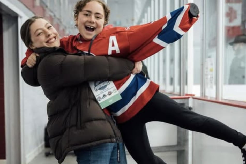 Selah (r.) starb im Alter von nur 10 Jahren an Krebs.