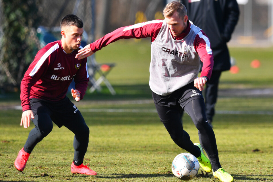 Brian Hamalainen (r.) muss auf den Fußball momentan verzichten, kann sich dafür aber über Familienzuwachs freuen. (Archivbild)