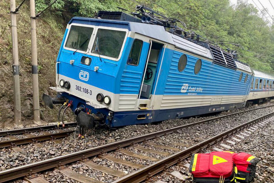 150 Passagiere befanden sich im Zug. Fünf Menschen wurden verletzt
