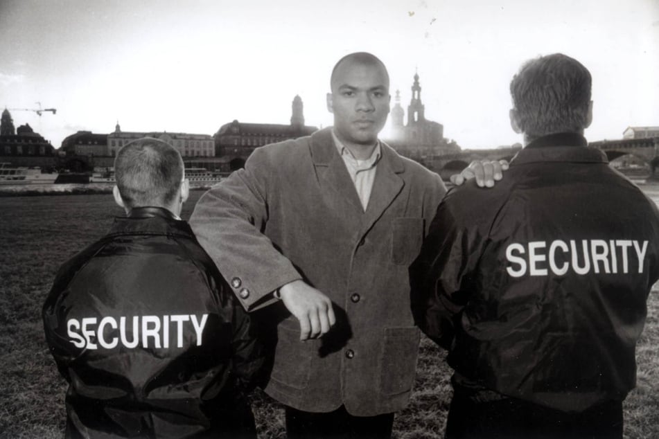 1994 machte sich der Vorzeigepolizist mit einer Sicherheitsfirma selbständig, rutschte aber schnell ins kriminelle Milieu ab.