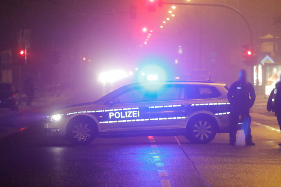 Die B174 musste für kurze Zeit gesperrt werden.