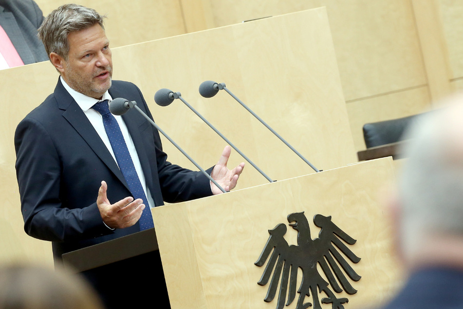 Sachsens Ministerpräsident sieht weiteren Gesprächsbedarf mit Bundeswirtschaftsminister Robert Habeck (52).