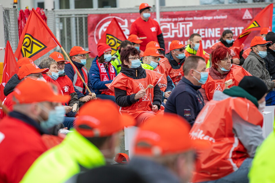 Chemnitz Metall Tarifeinigung In Sachsen Mehr Geld Aber Immer Noch Mehr Arbeitsstunden Als West Kollegen Tag24