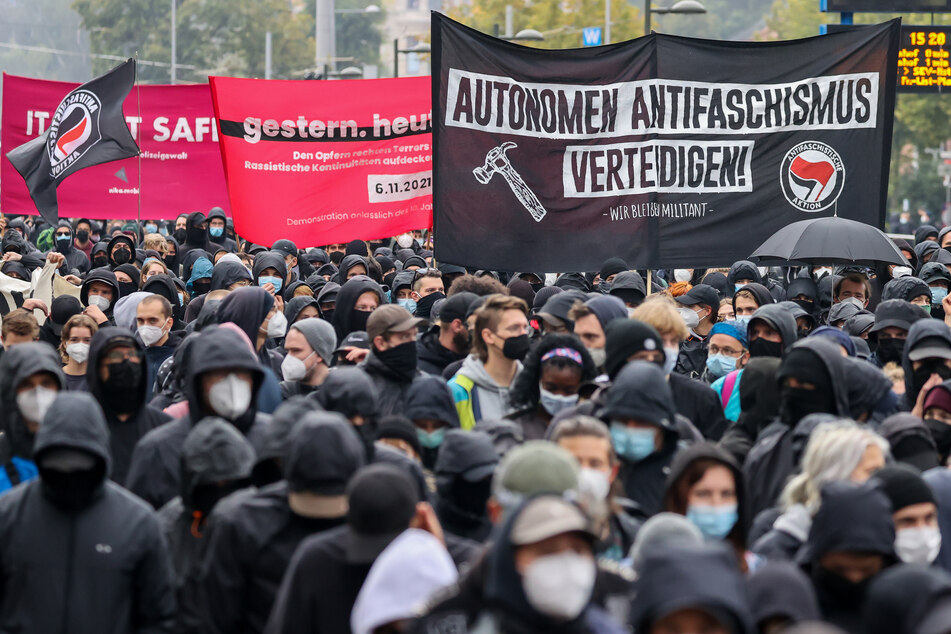 Mehrere tausend Menschen nahmen an der Demonstration in Leipzig teil.