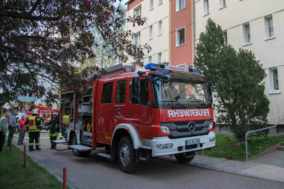 In einem Mehrfamilienhaus in Großschirma ist es am Freitagabend zu einem Wohnungsbrand gekommen.