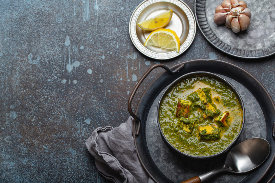 Palak paneer is incredibly flavorful, easy, and healthy.