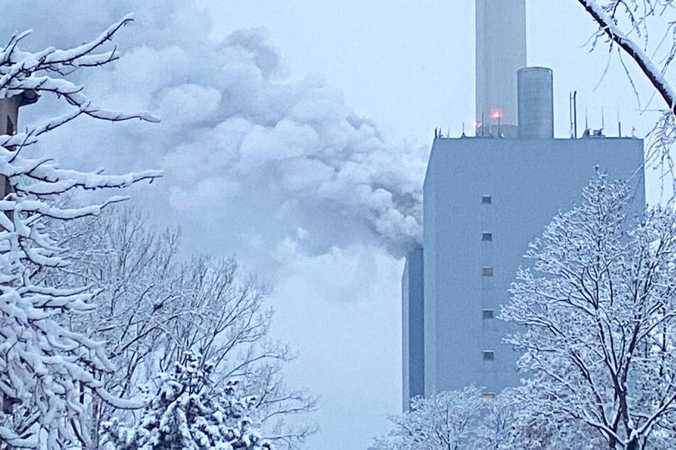 In einem Kraftwerk des Versorgers Uniper in Nürnberg hat es am Montag gebrannt.