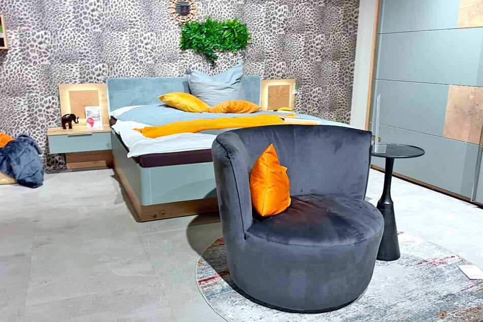 porta in Neu Wulmstorf lädt zum großen Spar-Sonntag (2.11.) und gibt satte 25 Prozent auf das gesamte Sortiment.*¹