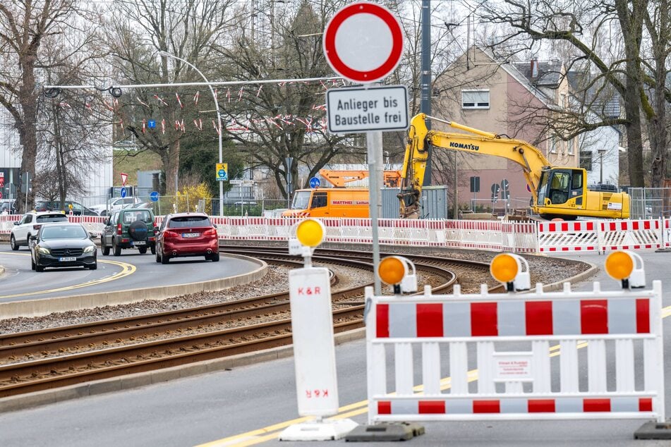 Auf der Annaberger Straße stadtauswärts ist die Auffahrt zum Südring bis November gesperrt.