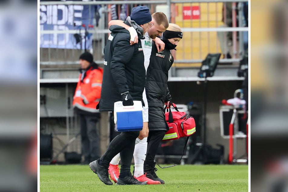 Niko Vukancic (23) wurde am Samstag verletzt vom Spielfeld gebracht.