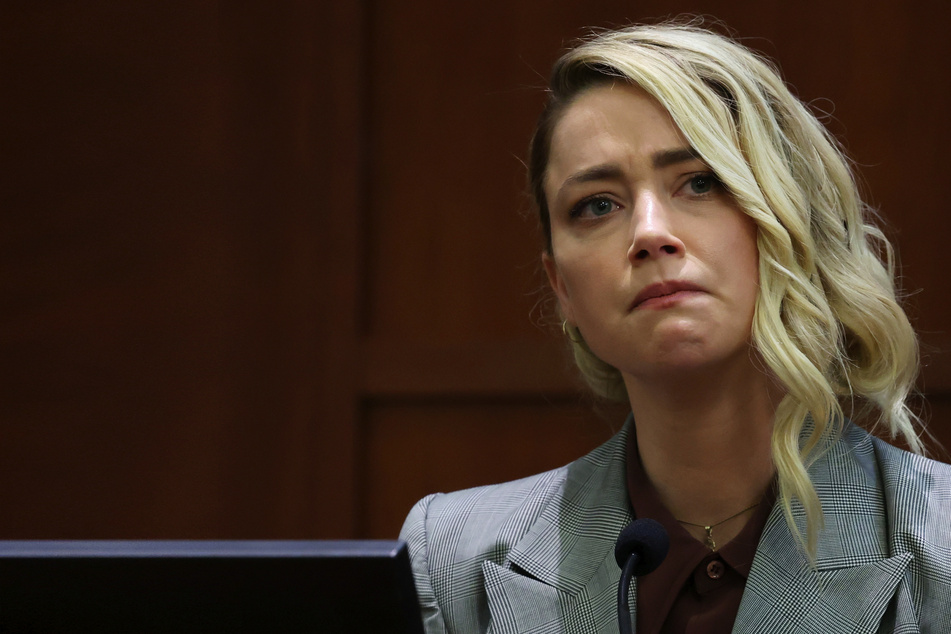 Nach Depp-Prozess: Amber Heard kann Millionenstrafe nicht zahlen