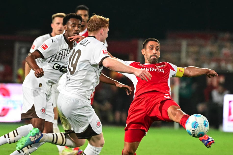 Rani Khedira (r.) hat sich im Spiel gegen St. Pauli wie immer in jeden Zweikampf gehauen und nach dem Spiel deutliche Worte zum Gosens-Abgang gefunden.