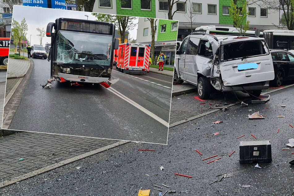 Chaos-Fahrt von Bus gegen Baum, Litfasssäule und Autos: Auch Kinder unter den Verletzten