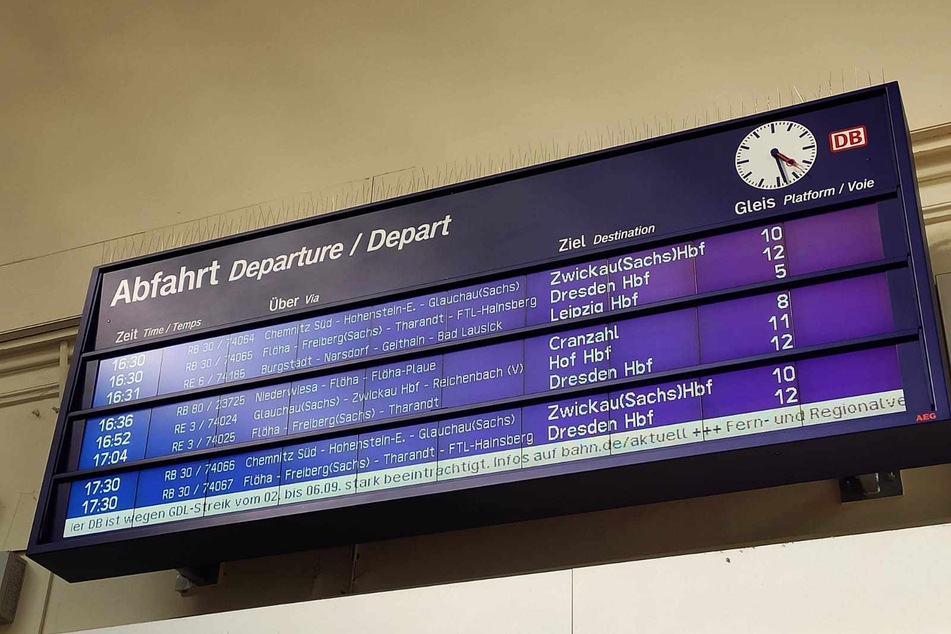 Im Chemnitzer Hauptbahnhof ist vom GDL-Streik wenig zu spüren.