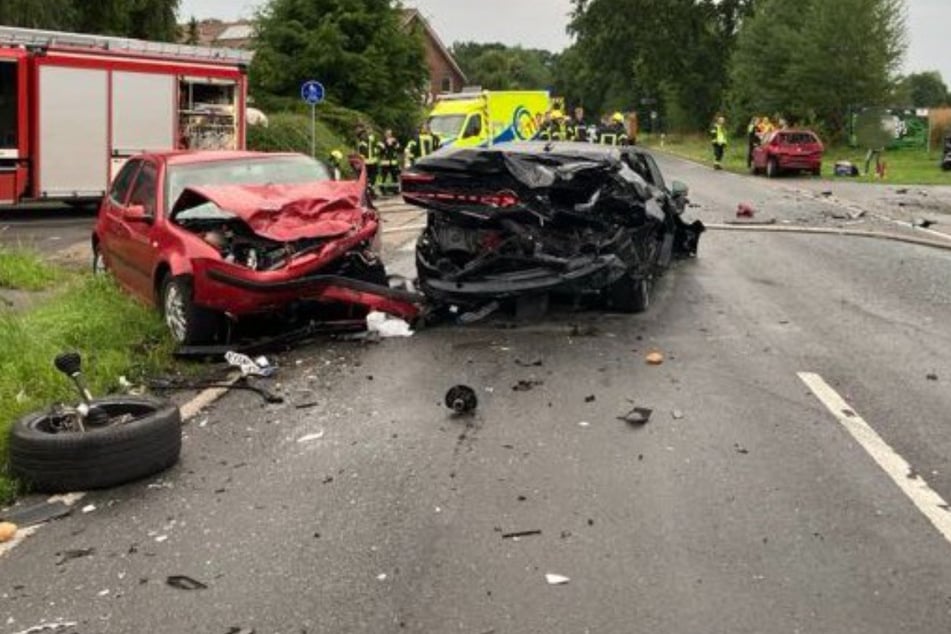 Crash mit vier Autos und mehreren Verletzten: Dem Verursacher droht mächtig Ärger