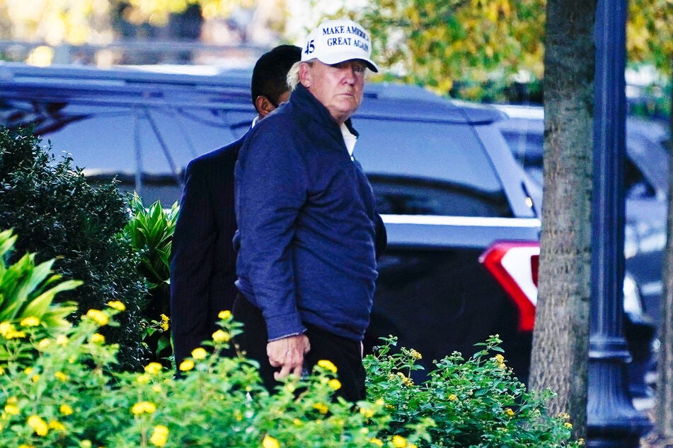 Donald Trump (74), noch Präsident in den USA, trifft nach einem Golfspiel im Weißen Haus ein.