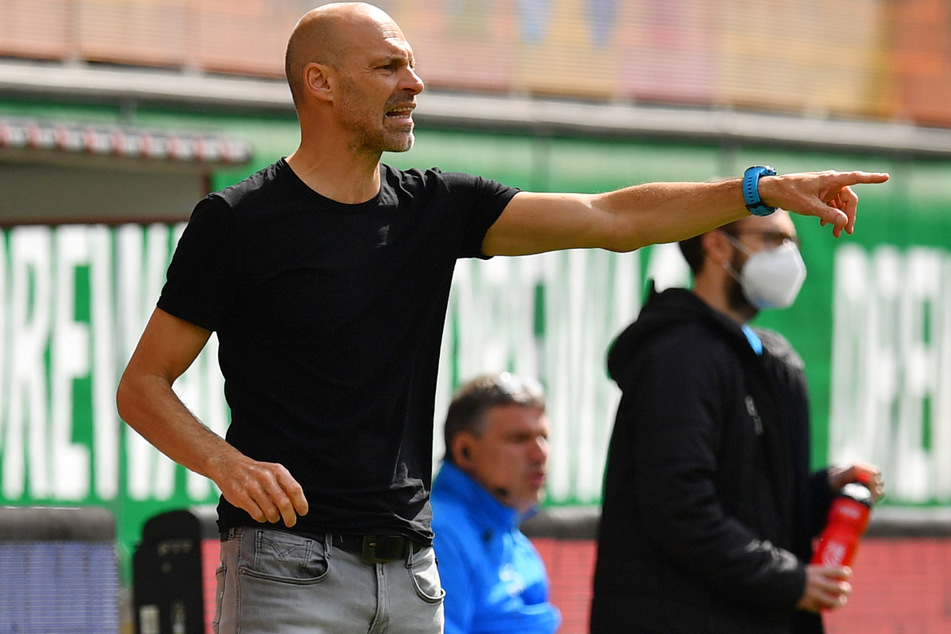 Alexander Schmidt ist bislang vier Spiele bei Dynamo. Es gab 10 Punkte und kein Gegentor.