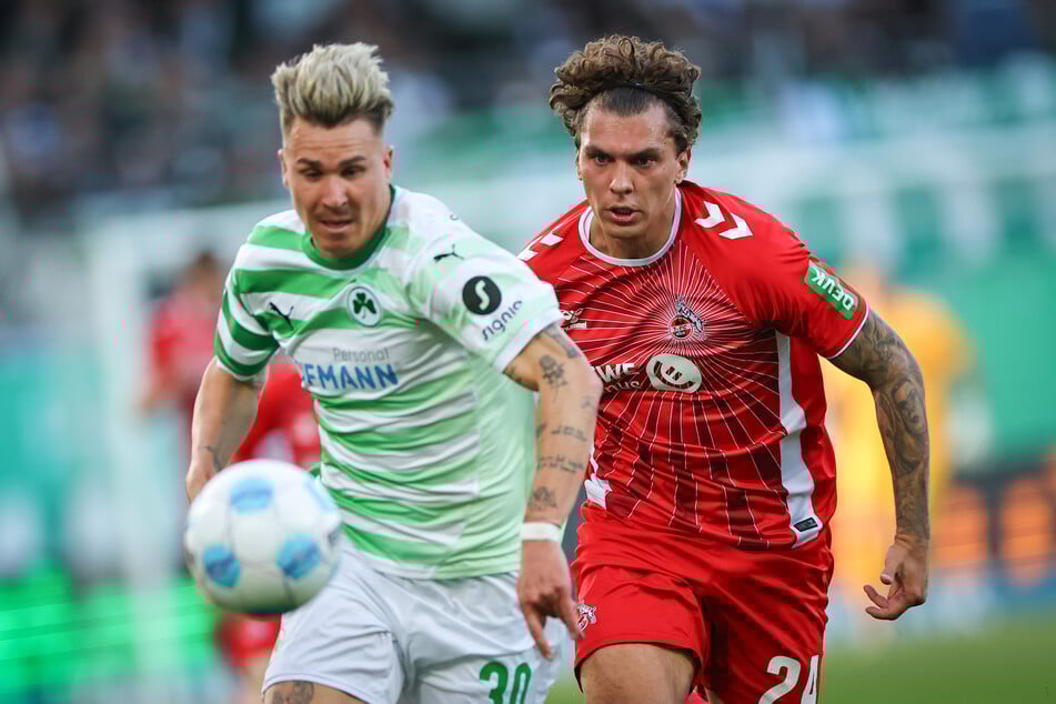 Julian Pauli (20, r.) könnte offenbar bald in Dresden aufschlagen.
