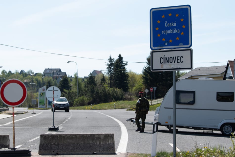 Auch der Grenzübergang Cinovec öffnet ab Freitag wieder.