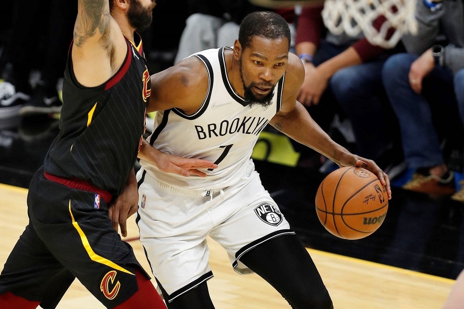 Kevin Durant returned to lead the Nets after missing one game with a shoulder injury.