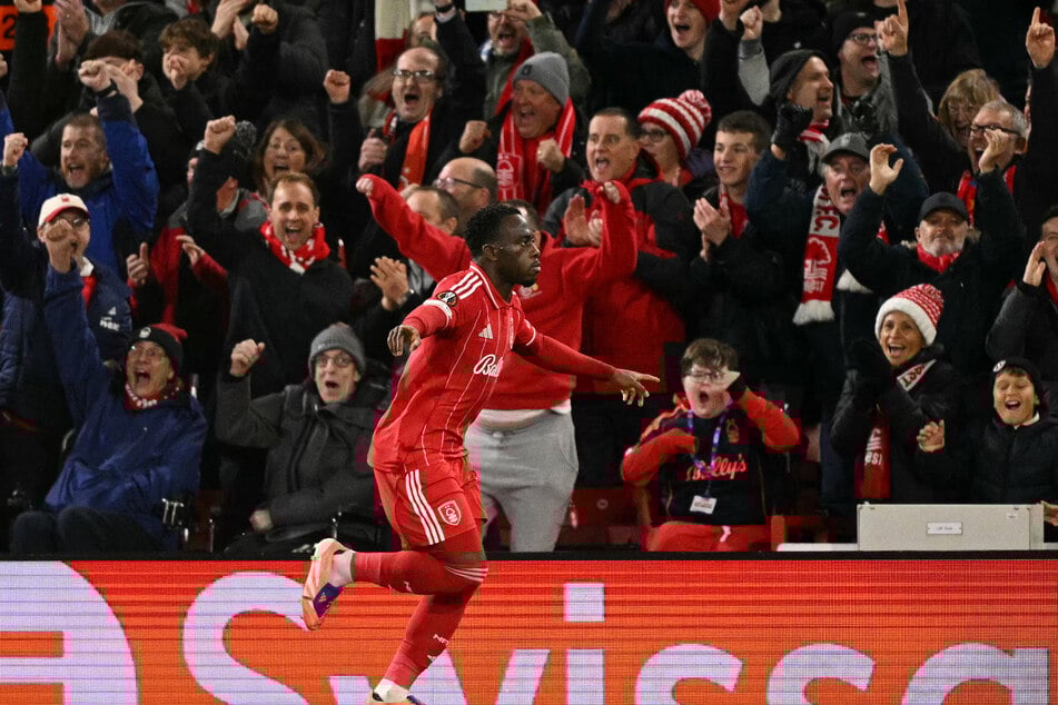 Arnaud Kalimuendo (23) geht künftig für Eintracht Frankfurt auf Torejagd.